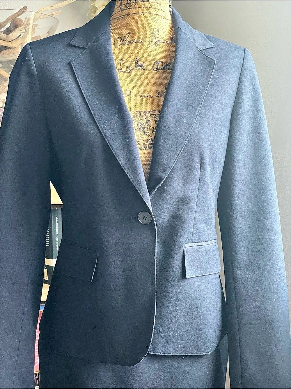 Anne Klein Women's Suit Set, Navy Blue Fully Lined, Size 4